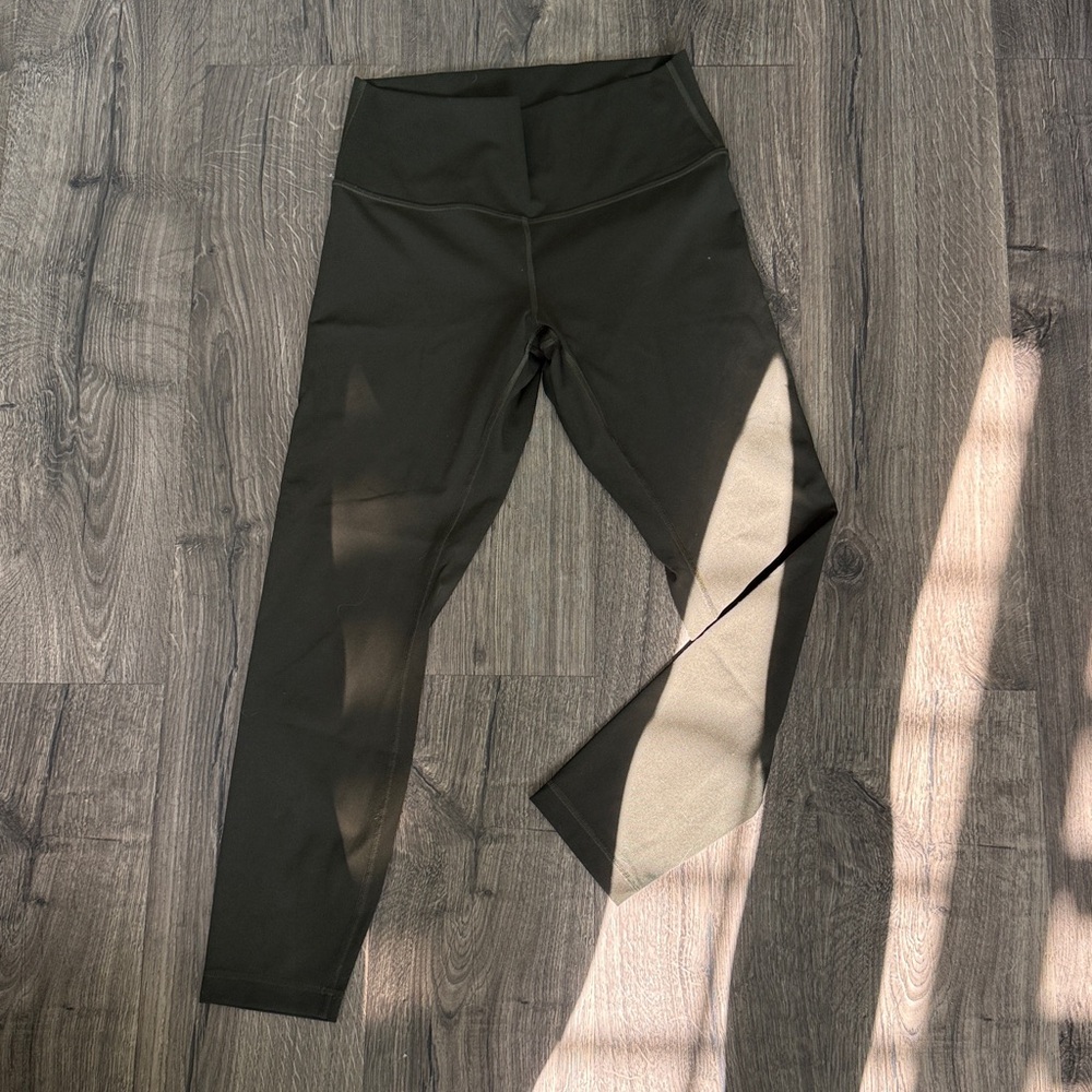 Lululemon Olive Green High-Waisted Leggings